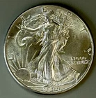 1944 50C Walking Liberty Half Dollar Uncirculated ~ 25627