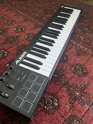 Alesis VI49 Midi Keyboard Controller mit USB-Anschluss Guter Zustand