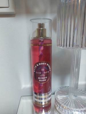 Bath and Body Works  Sunset Glow 23 Bodysplash