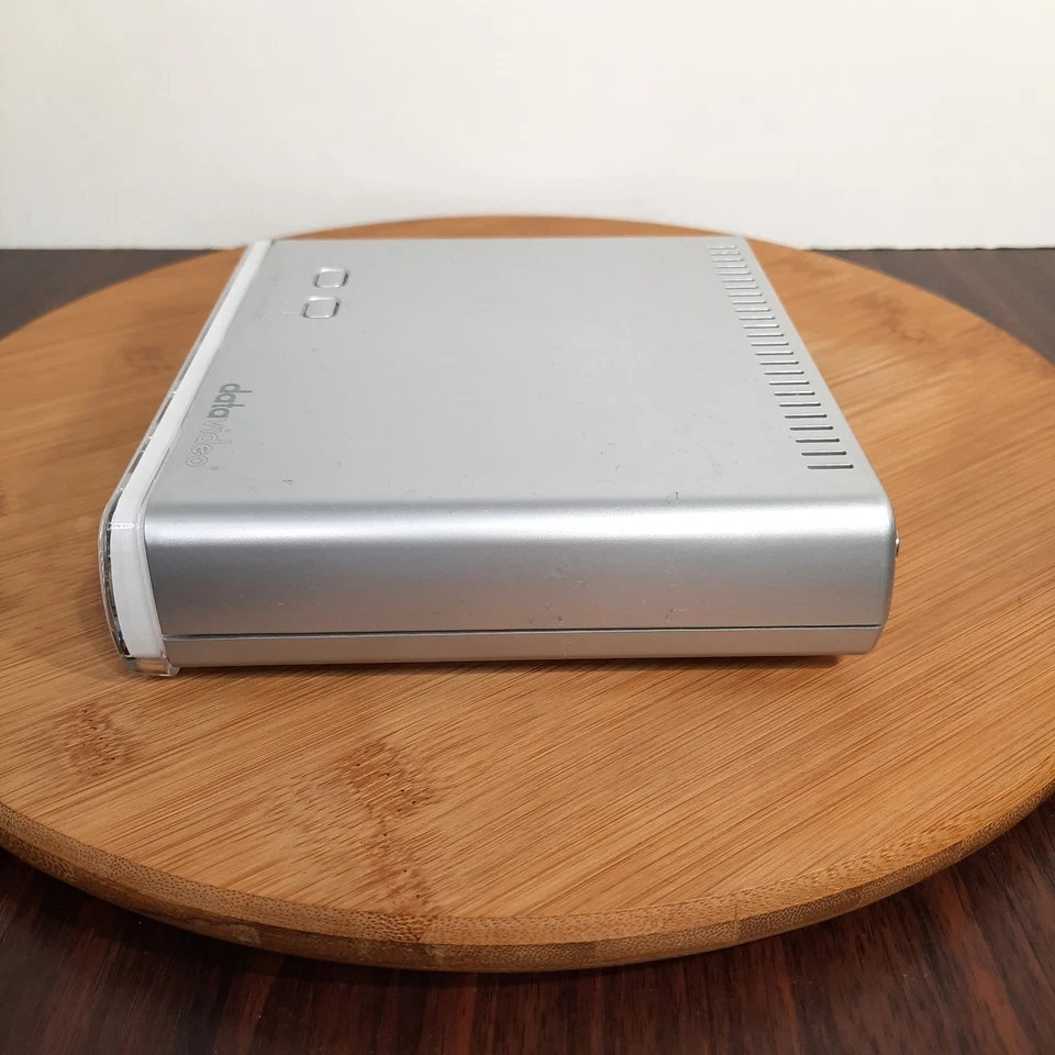 Convertidor de video digital compuesto bidireccional analógico a DV Datavideo DAC-100 Foto 3 de 4