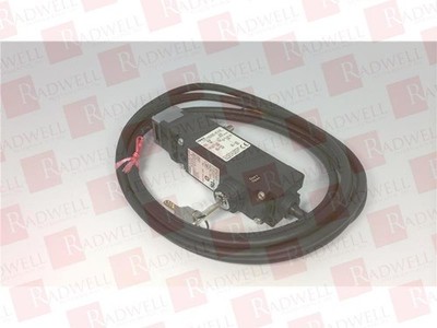 IDEC HS5E-KVA0L03-2C / HS5EKVA0L032C (BRAND NEW)