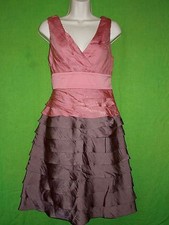 Adrianna Papell sleeveless dress size 8  M ruffle tier layer v-neck pink lined