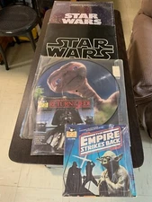 E T Lot 5  Star War/Movie SoundtrackxET (Picture Disc) x 2 Single Vinyl  LP