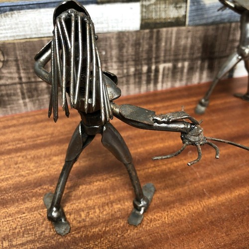 Unusual 6" Handmade Alien v Predator Figures x3 Masked Predator, Fury & Other? - Picture 2 of 12