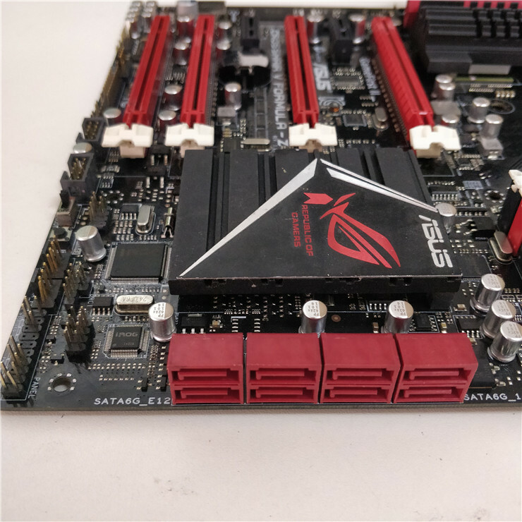 ASUS　Crosshair V formula Z　AM3+ Amazon.com: Crosshair V Formula-Z Republic of Gamers