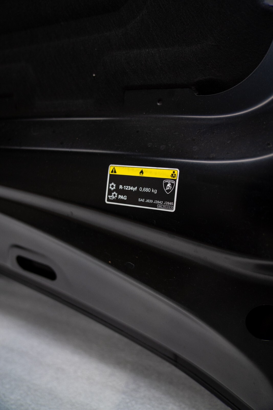 OEM Lamborghini Urus Hood Black PN 4ML010515A