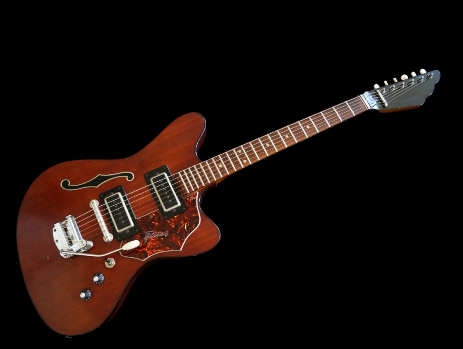 List of Framus Electric Guitars and Basses >> Vintage Guitar and Bass