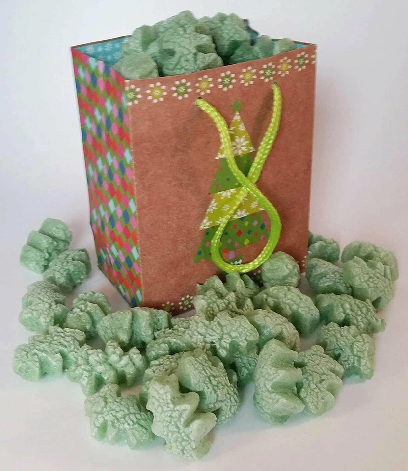 FunPak Green Christmas Tree Biodegradable Packing Peanuts 1.5 cu ft Bag - Image 2 of 4