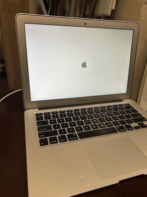 Apple MacBook Air A1466 (2013)   no charger   Sold As-Is for Parts