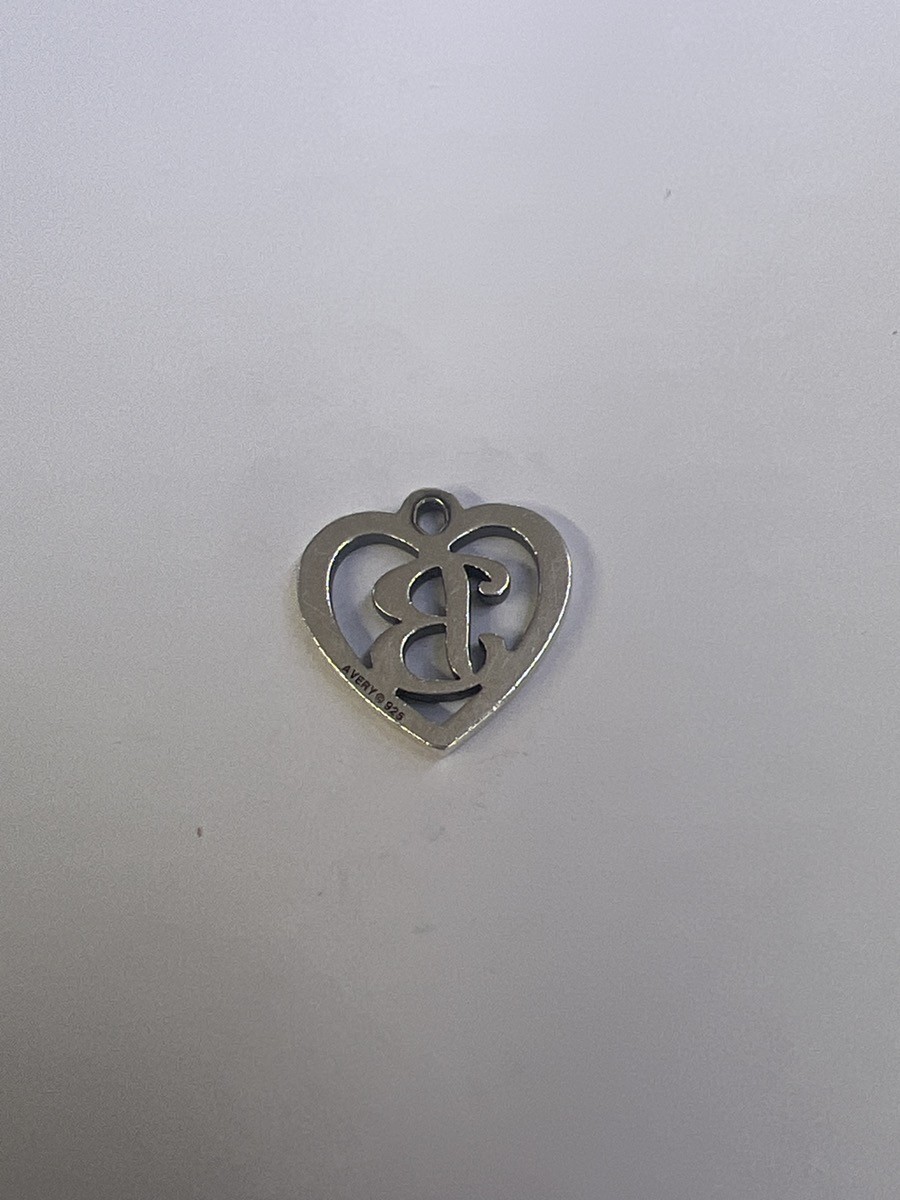 JAMES AVERY HEART SCRIPT INITIAL B CHARM (CGH0468… - image 2