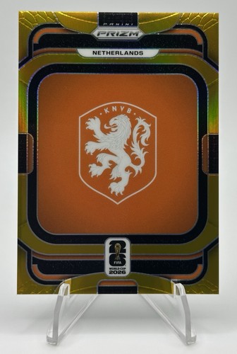 2026 Prizm World Cup FIFA NETHERLANDS TEAM BADGES SSP CASE HIT GOLD 🔥 02/10