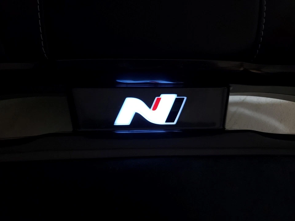 Hyundai Elantra N 2021-2025 asientos delanteros, cuero negro y gamuza #3014 Foto 2 de 4