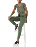 Amazon Essentials Damen Quick Dry Stretch T-Shirt V-Ausschnitt 2Er-Pack