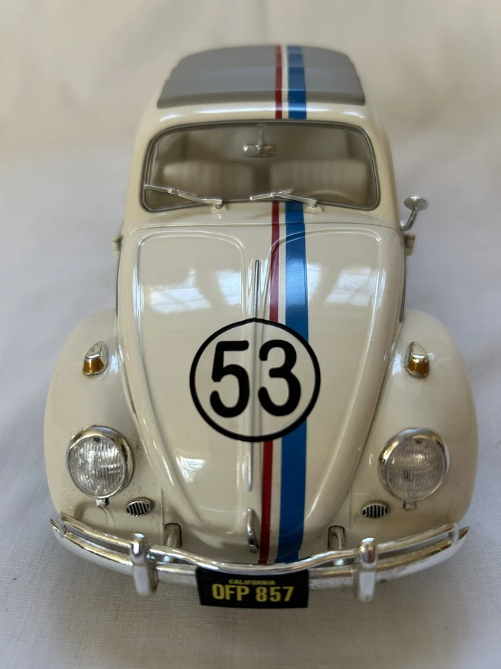 VTG 2003 Disney Herbie VW Beetle The Love Bug Die Cast 1:18 Johnny Lightning Car - Image 2 of 4