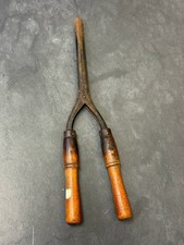 Antique Hair Curling Iron With Wooden Handle "Pinch To Open" Marcel Iron