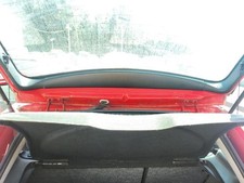 Verin de hayon / de capot Ford FOCUS