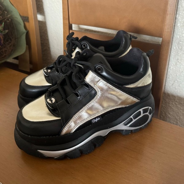 buffalo london black and silver shoes
