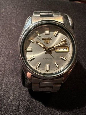 Seiko 5 Automatic 21 Jewel Men s Watch 7S26-0480 Stainless Steel Day-Date Gray
