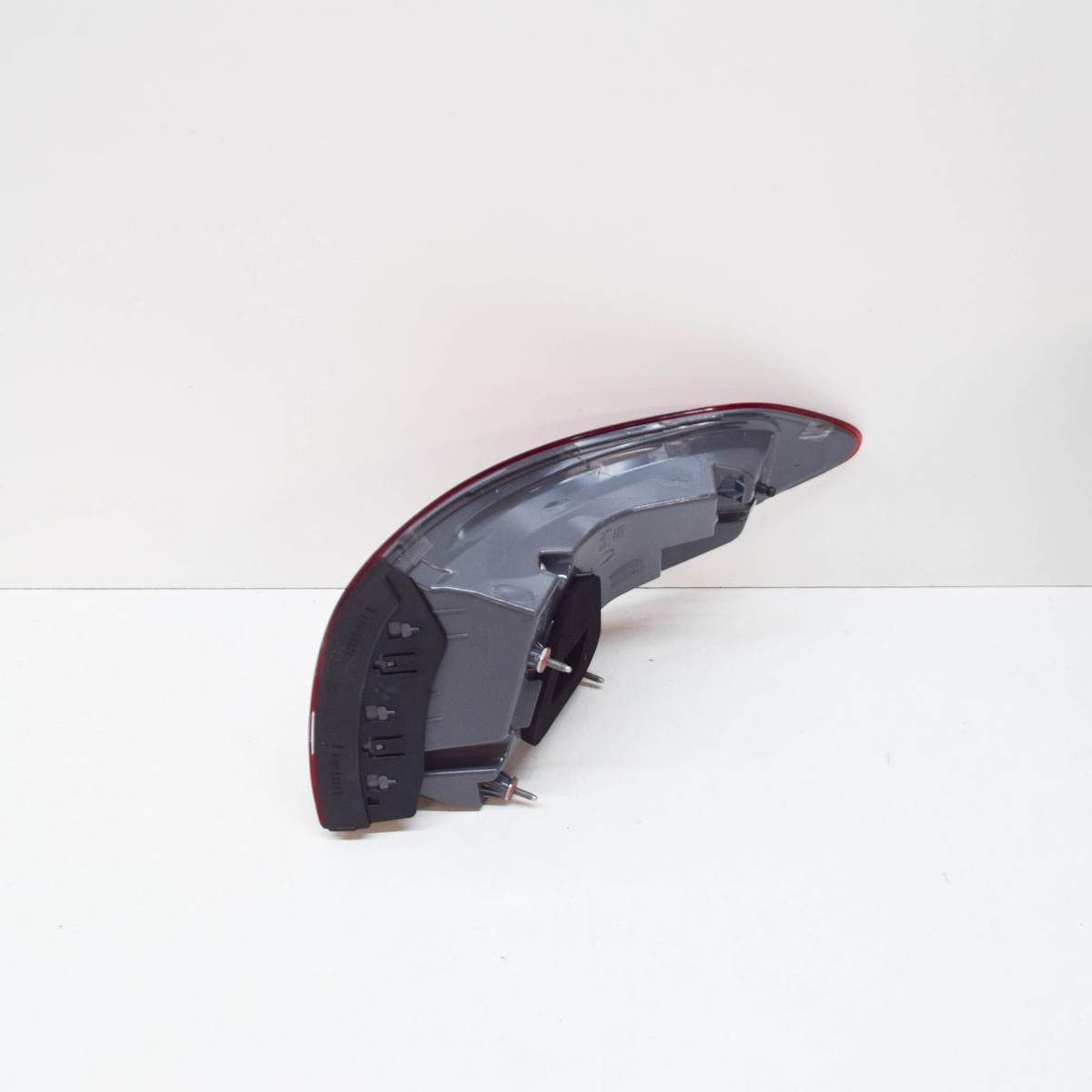 NEW MERCEDES-BENZ C T-MODEL S205 REAR LEFT TAIL LIGHT A2059065100