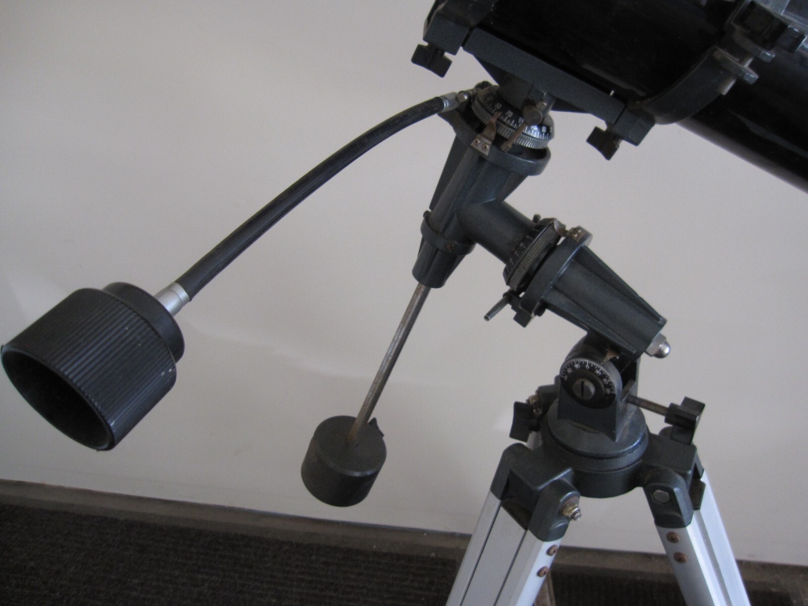 Meade Reflector Telescope Model 114EQDH eBay