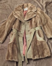 Made In England With Simmulated Fur W/leather Coat Size Small Has Leather Belt
