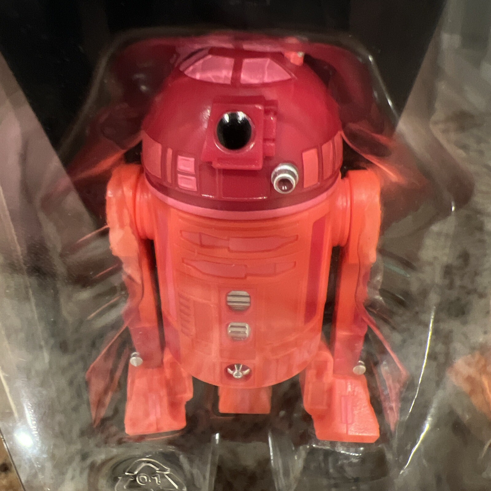 Custom Disney R2 Unit DISNEY PARKS PRIDE EXCLUSIVE STAR WARS R2 UNIT RED DROID FACTORY LOOSE ...
