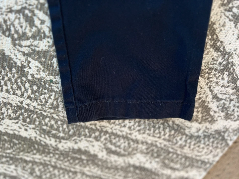 Lands End Niñas Talla 11-12 Años Uniforme Escolar Hierro Rodilla Recto Chino Pantalones Usados en Excelente Condición Foto 3 de 4