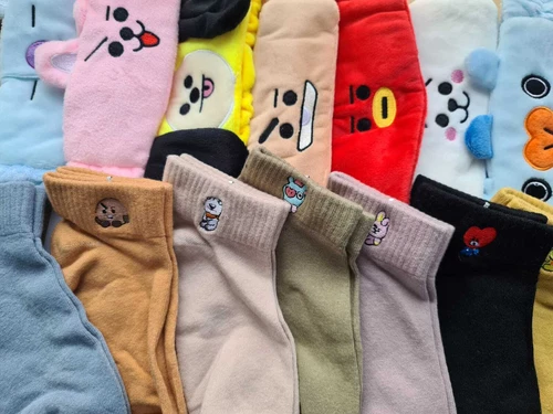 BTS (Bangtan Boys) BT21 Headband And Socks Gift Set UK (While Stock Last)