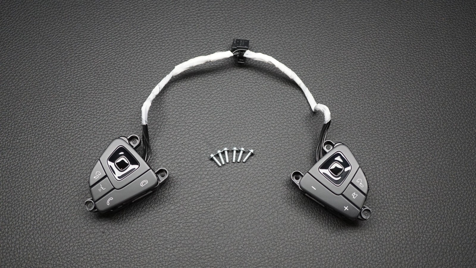 MERCEDES W213 W238 C238 AMG STEERING WHEEL BUTTONS RHD A0999056400 