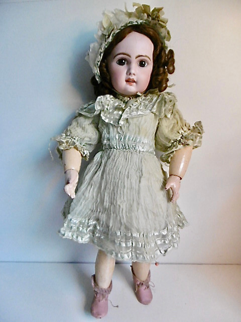 Les Poupees D'autrefois - MAGNIFIQUE POUPEE BEBE JUMEAU BOUCHE FERMEE TAILLE 11 EN PARFAIT ETAT D'ORIGINE Les Poupees D'autrefois - MAGNIFIQUE POUPEE BEBE JUMEAU BOUCHE FERMEE TAILLE 11 EN PARFAIT ETAT D'ORIGINE