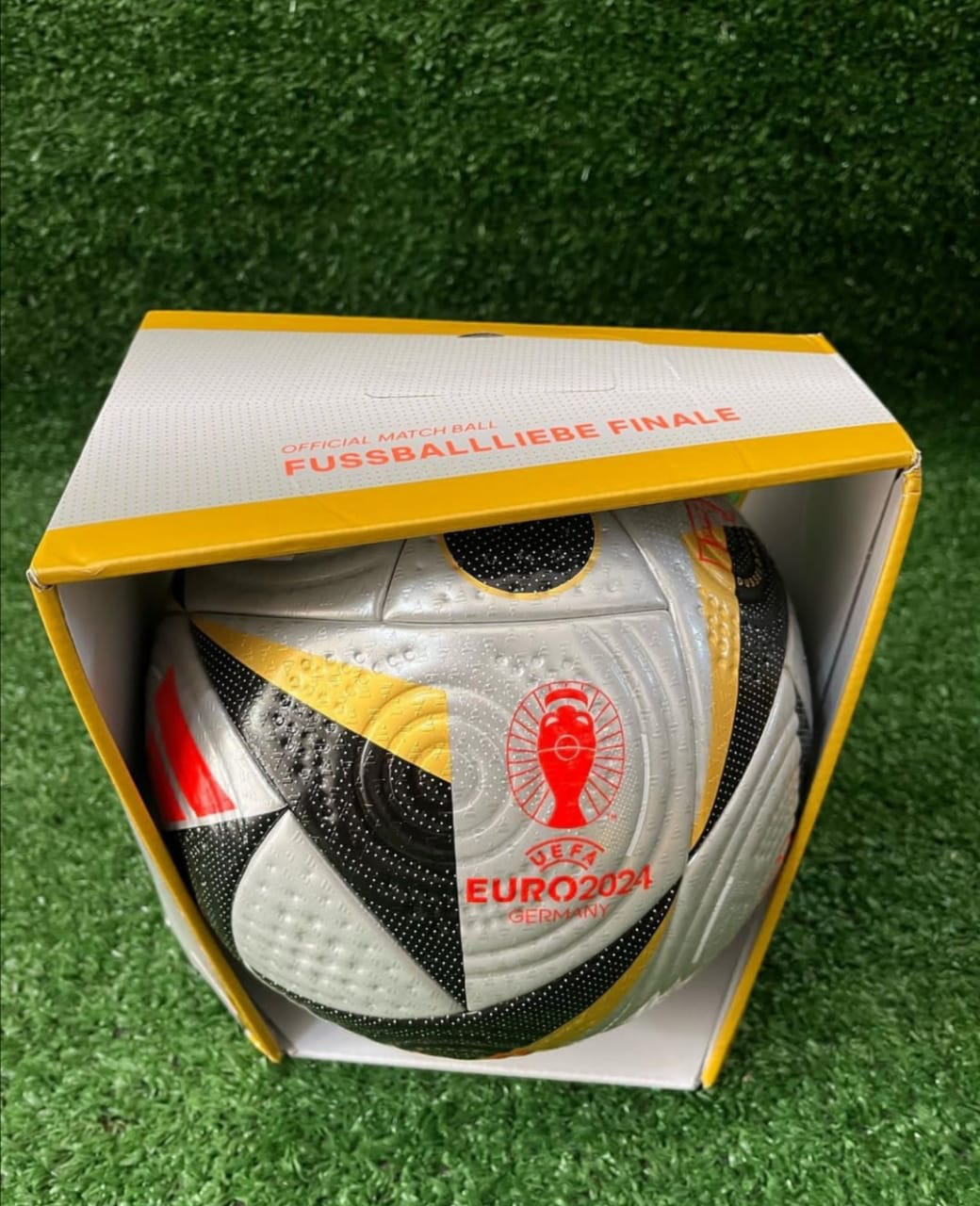 Adidas Fussballliebe Final EURO 2024 Match Ball/ Soccer Ball Size 5