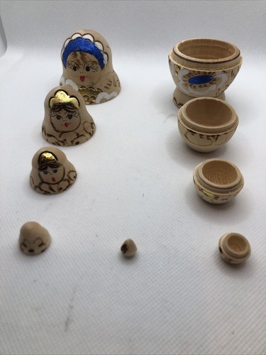 nesting dolls - Picture 4 of 7