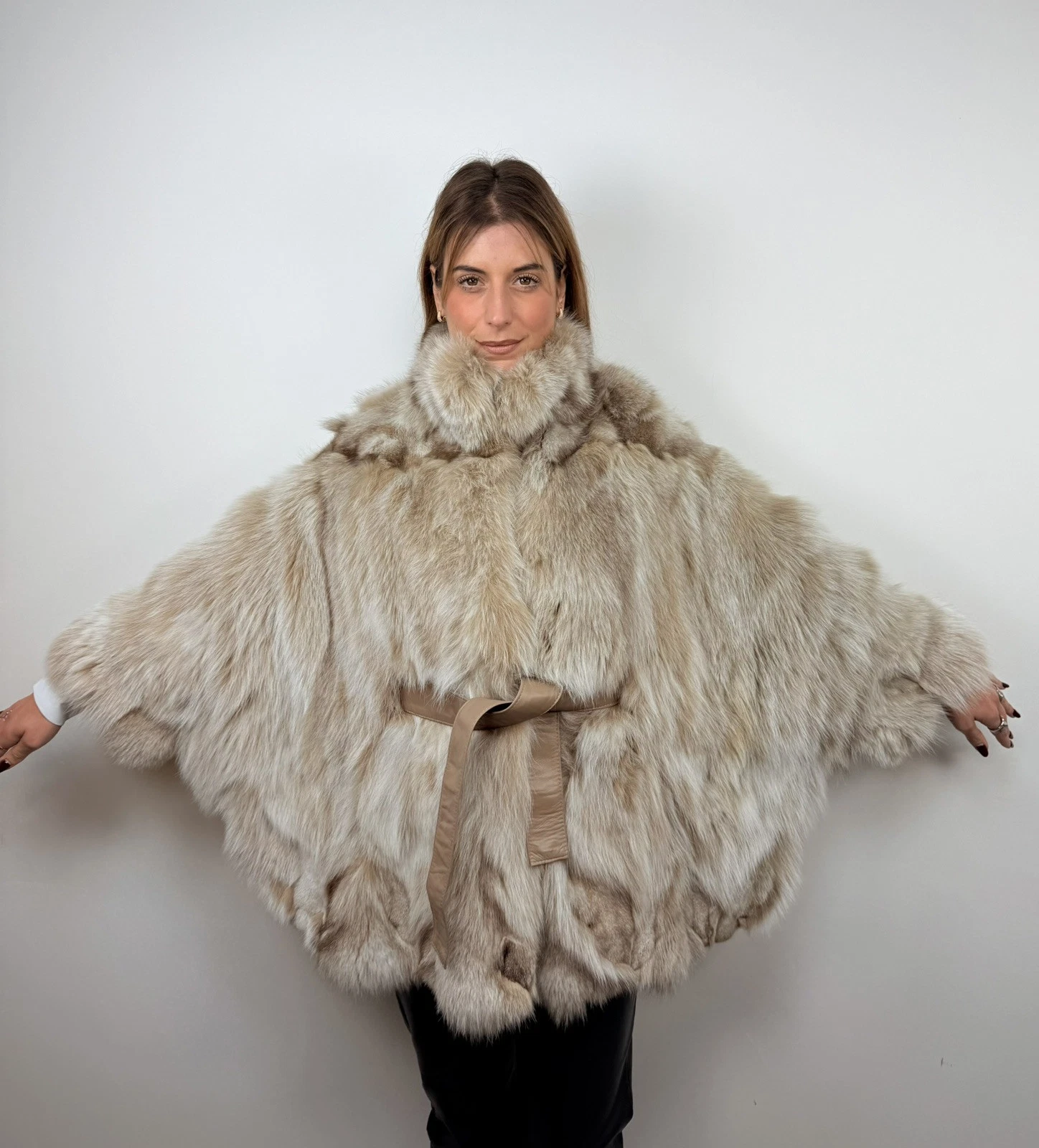 Luxury Fur Cape, Snow Top Fur Cape, Fur Wrap, Top Quality Fox Fur Jacket