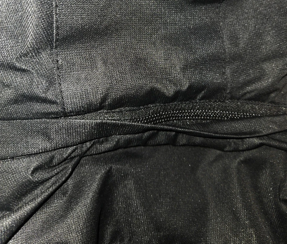 Chaqueta de invierno para niñas negra/gris forrada con valor de color (10/12 M) Foto 4 de 4