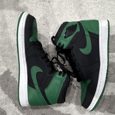 Air Jordan 1 Retro High OG Pine Green 2.0 Black Green Sneaker