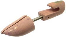 Woodlore Women's Combination Shoe Tree Medium Cedar