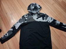 Nike Drifit Men Hoodie.L.,black camouflage. Pocket. EUC