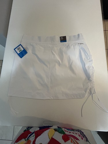 Columbia Women's Active Fit Skort, Size XL, Sun Protected, White, New