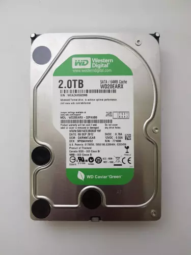Western Digital WD WD20EARX-32PASB0 2TB 3.5" Desktop Hard Drive SATA