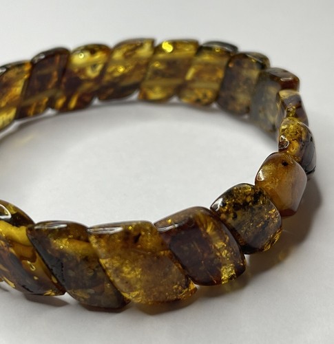 Genuine Baltic AMBER Stone BRACELET. Greenish Amber BRACELET on Elastic string. - Picture 6 of 13