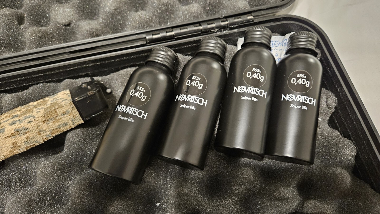 Novritsch SSG10 A1 Sniper With Novristch Scope, 3 Magazines And 2,000