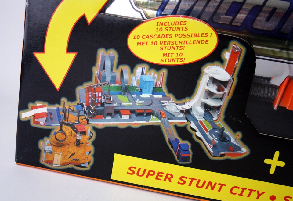 RARE 2001 HUGE MICRO MACHINES SUPER STUNT CITY PLAYSET HASBRO NEW SEALED ! - Image 3 of 4