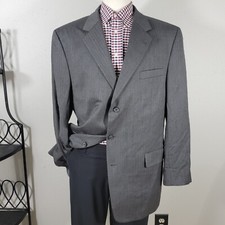 JOS A BANK Men's Sport Coat Blazer Three Button Gray Herringbone Wool Size 46L