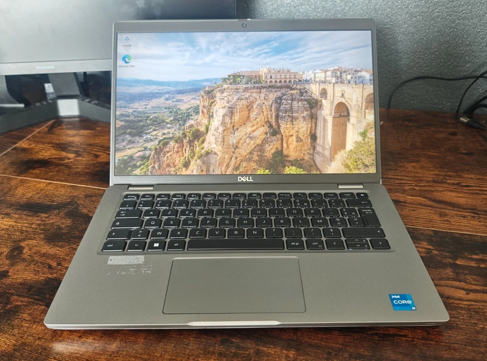 Dell Latitude 5420 · i5-1145G7 · 16GB · 512GB, photo 1 sur 5
