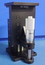 THORLABS MVS1 1" Travel Vertical Translation Stage, 8-32 and 1/4"-20 Taps