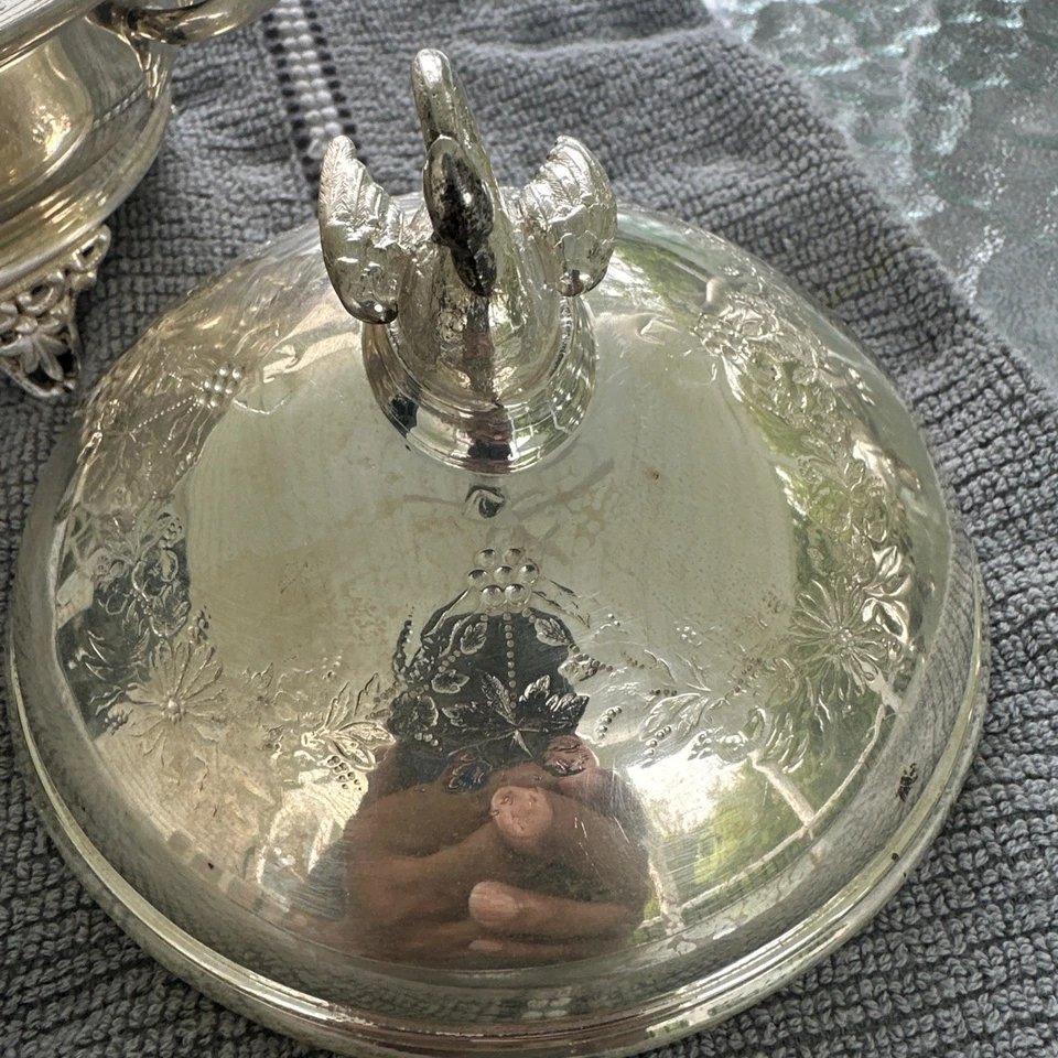 古董 Simpson Hall Miller & Co 银盘黄油鱼子酱盘天鹅手柄 3 件 — 第 3/4 张图片