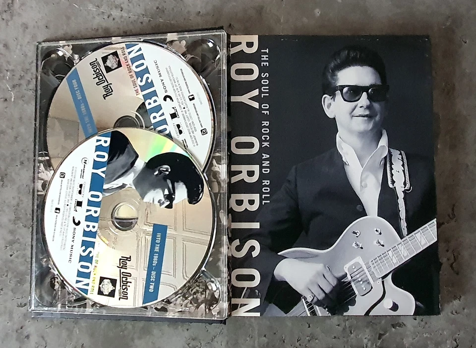 ROY ORBISON - Rock and Roll - Buch mit 4 CDs - - Bild 2 von 3