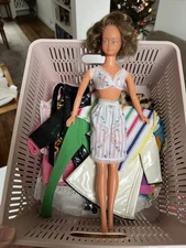 Vintage Lot Mily de Gégé années 60: poupée + habits + chaussures