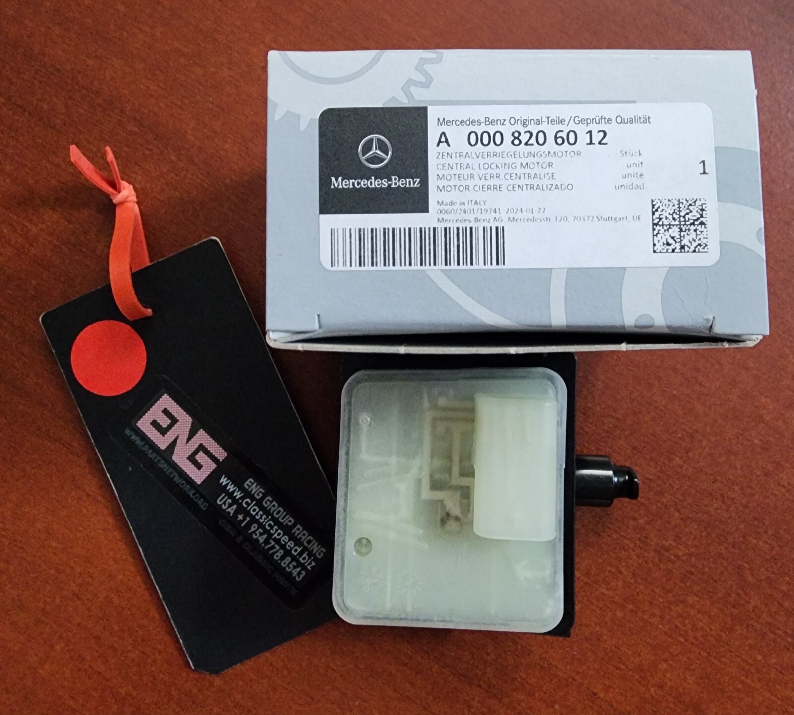 LOCKING SYS. SOLENOID ACTUATOR FUEL DOOR NEW/OEM MB A0008206012 