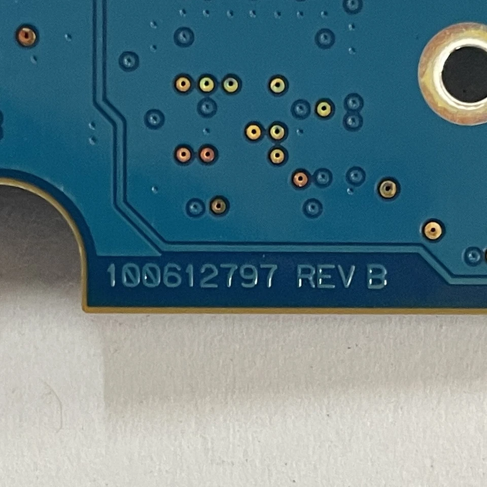 Seagate Mementus ST95005620AS 2.5" SATA HDD PCB Board 100612797 REV B FW SD28 - Image 2 of 4